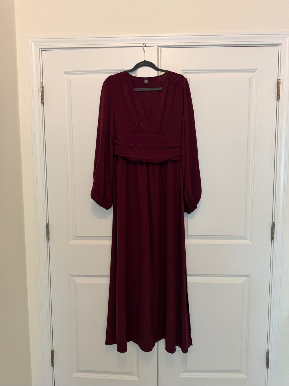 SHEIN Burgundy V-Neck Long Sleeve Maxi Dress